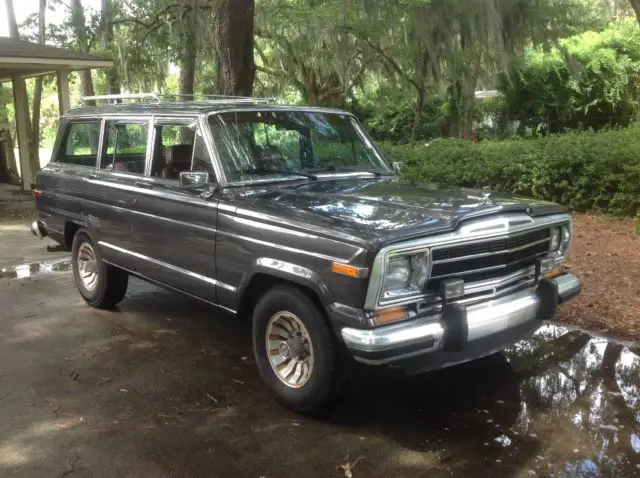 1986 Jeep Wagoneer