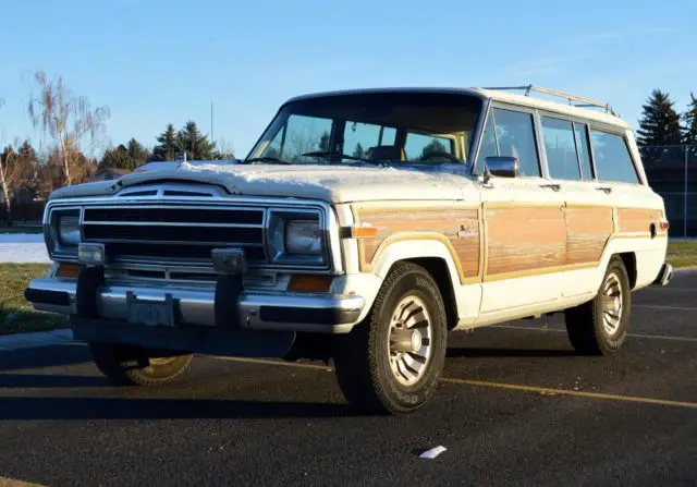 1986 Jeep Wagoneer