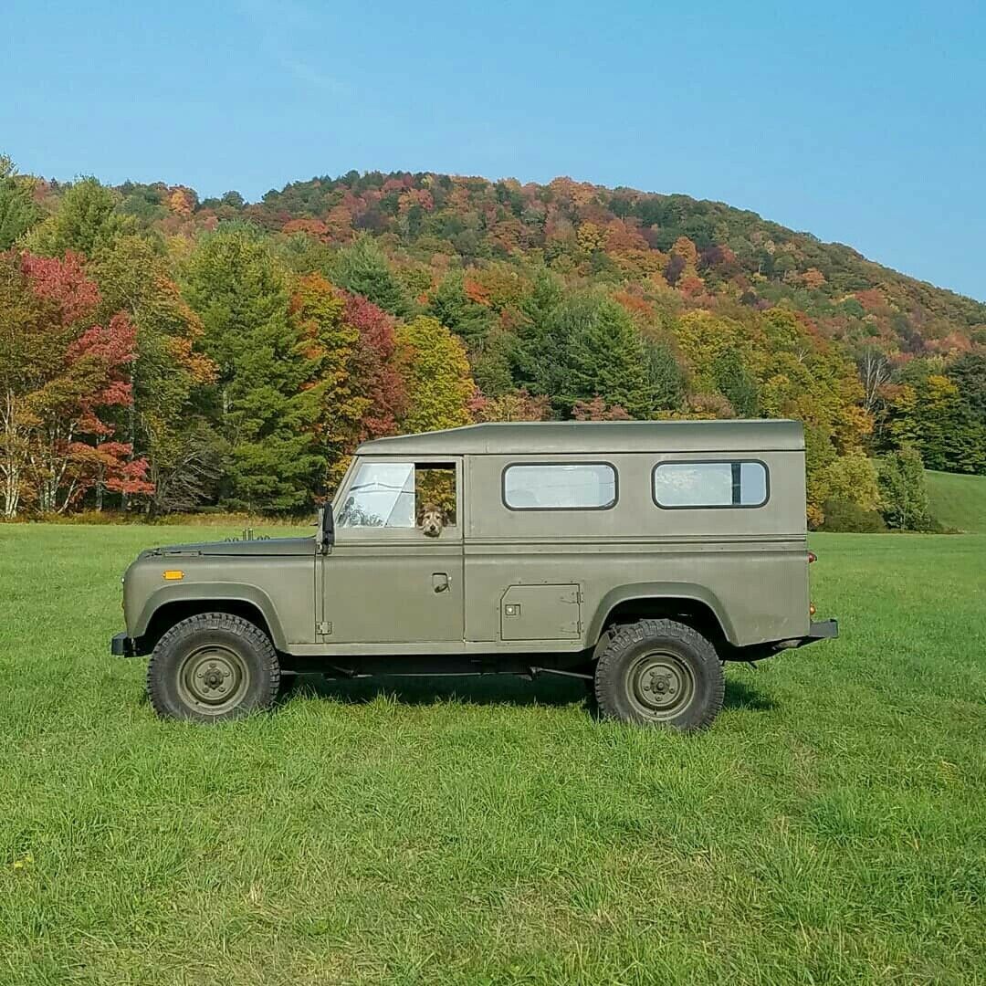 1986 Land Rover 110