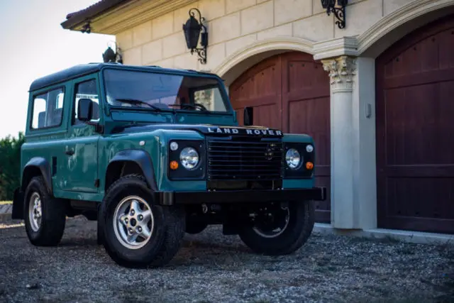 1986 Land Rover Defender