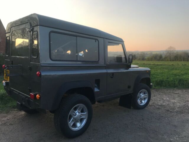 1986 Land Rover Defender