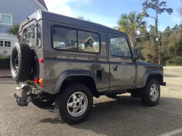 1986 Land Rover Defender Defender D90