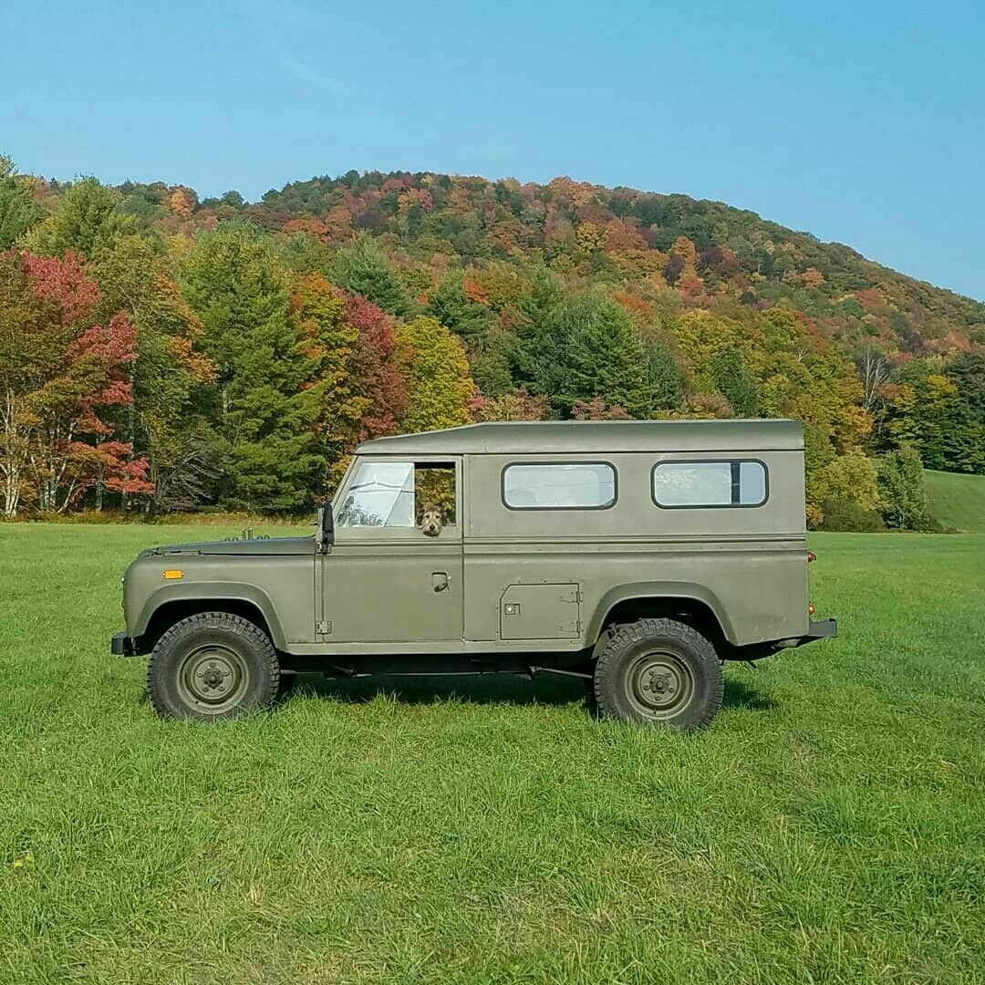 1986 Land Rover Defender