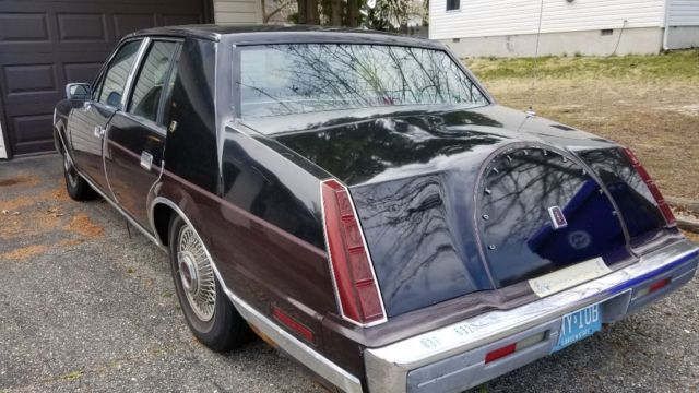 1986 Lincoln Continental Givenchy edition