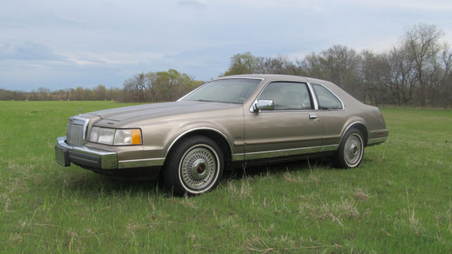 1986 Lincoln Mark Series Mark VII Bil Blass