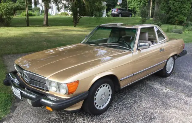 1986 Mercedes-Benz 500-Series 560 SL