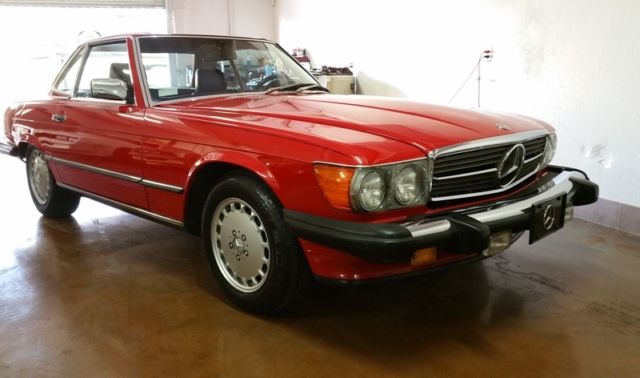 1986 Mercedes-Benz SL-Class 560SL Convertible