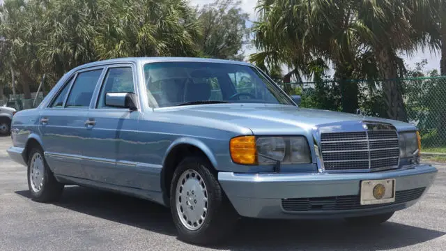 1986 Mercedes-Benz 400-Series