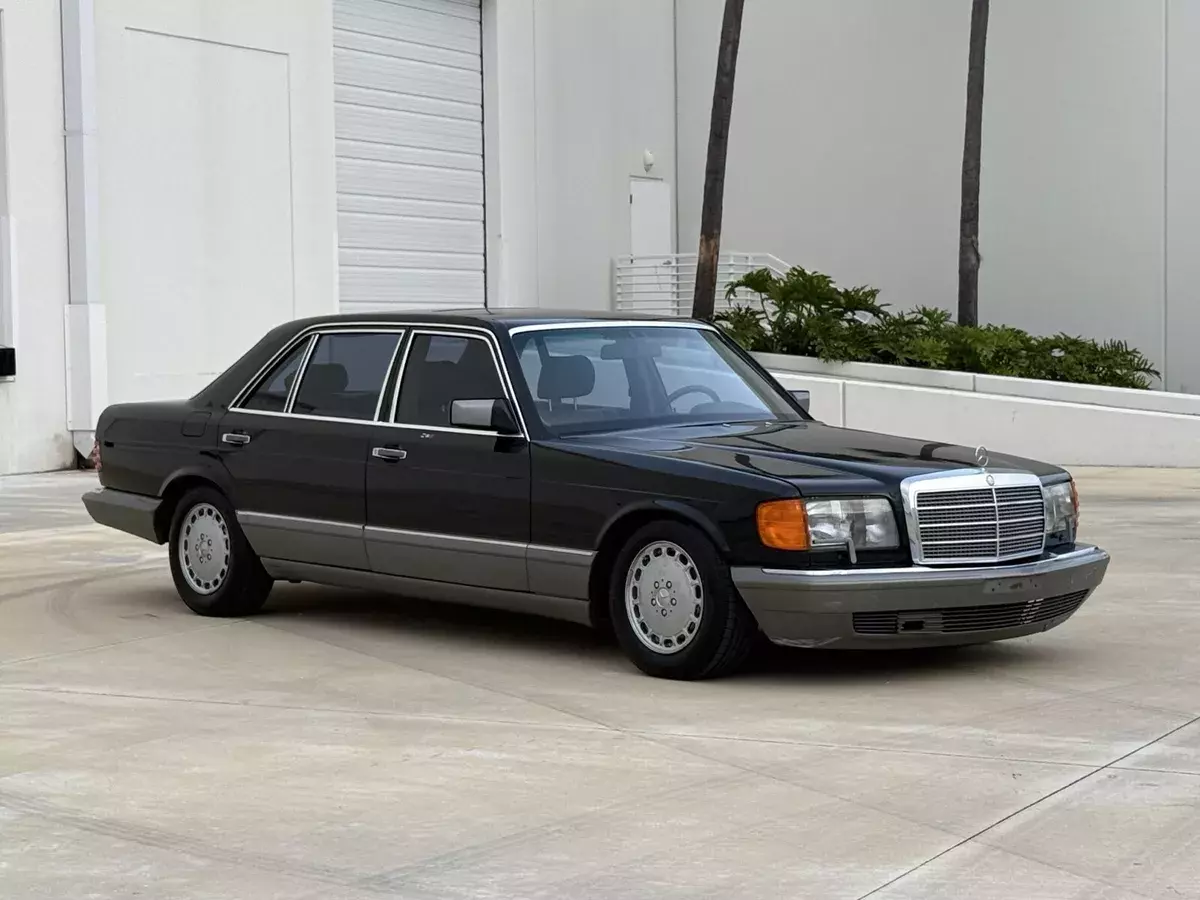 1986 Mercedes-Benz 500-Series SEL