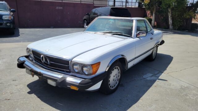 1986 Mercedes-Benz SL-Class Convertible Roadster Has rust Need Work No Reserve