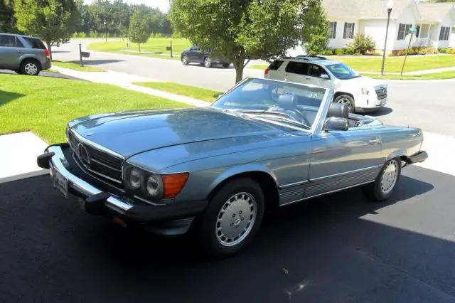 1986 Mercedes-Benz SL-Class