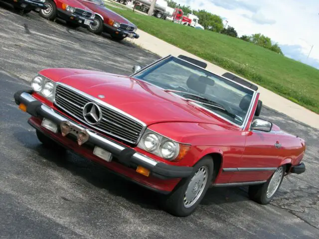 1986 Mercedes-Benz SL-Class CONVERTIBLE