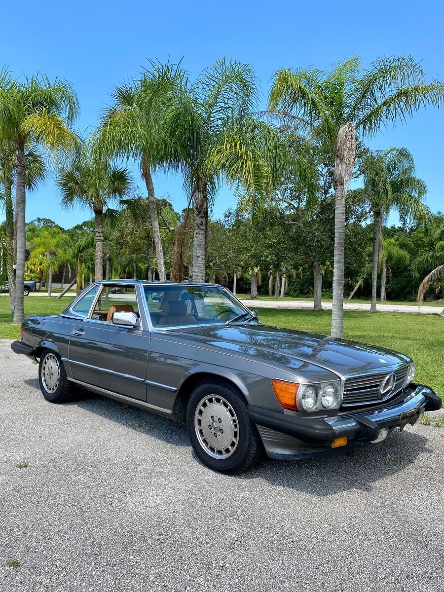 1986 Mercedes-Benz 560 SL