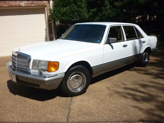 1986 Mercedes-Benz 500-Series