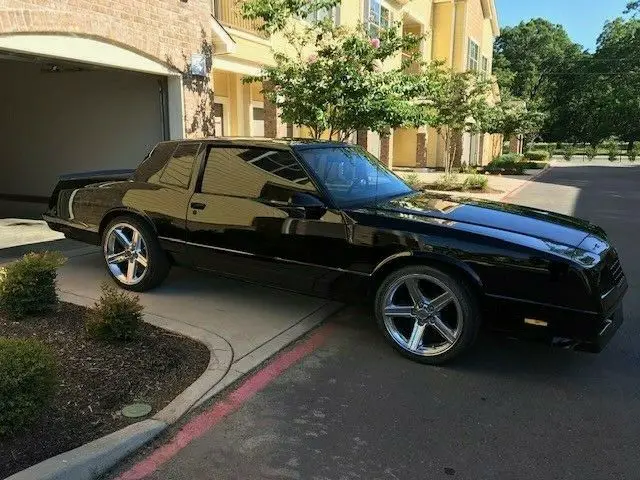 1986 Chevrolet Monte Carlo Cloth