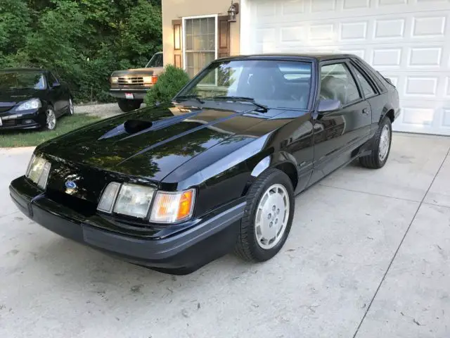 1986 Ford Mustang SVO