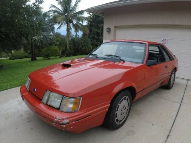 1986 Ford Mustang SVO