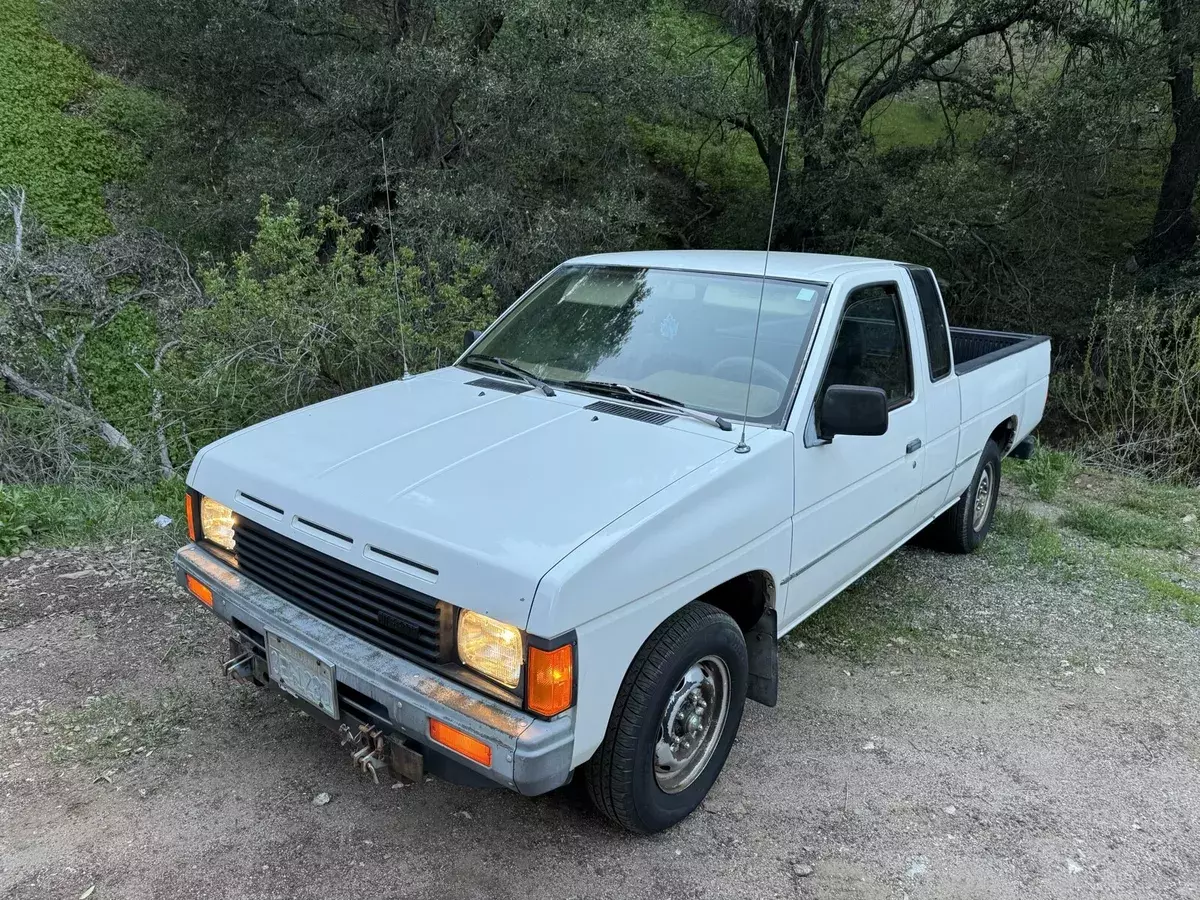 1986 Nissan Other Pickups KING CAB