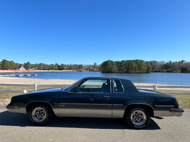 1986 Oldsmobile Cutlass 442