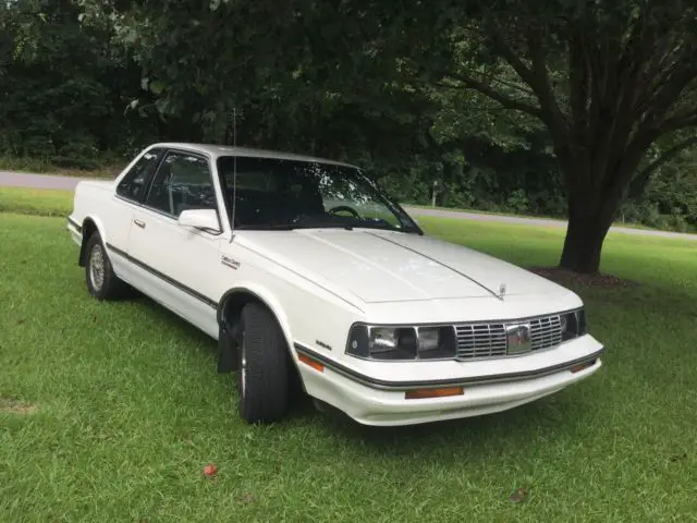 1986 Oldsmobile Cutlass Ciera S Coupe 2Door 2.8L International series ...