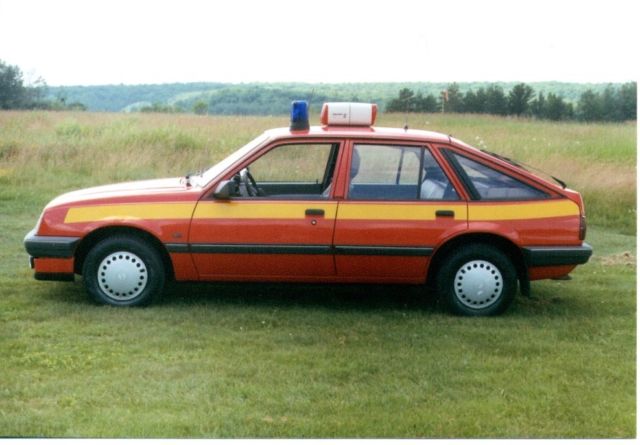 1986 Opel 4 door fastback