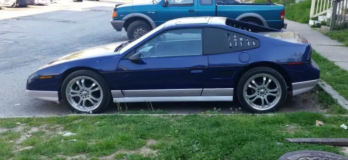 1986 Pontiac Fiero GT