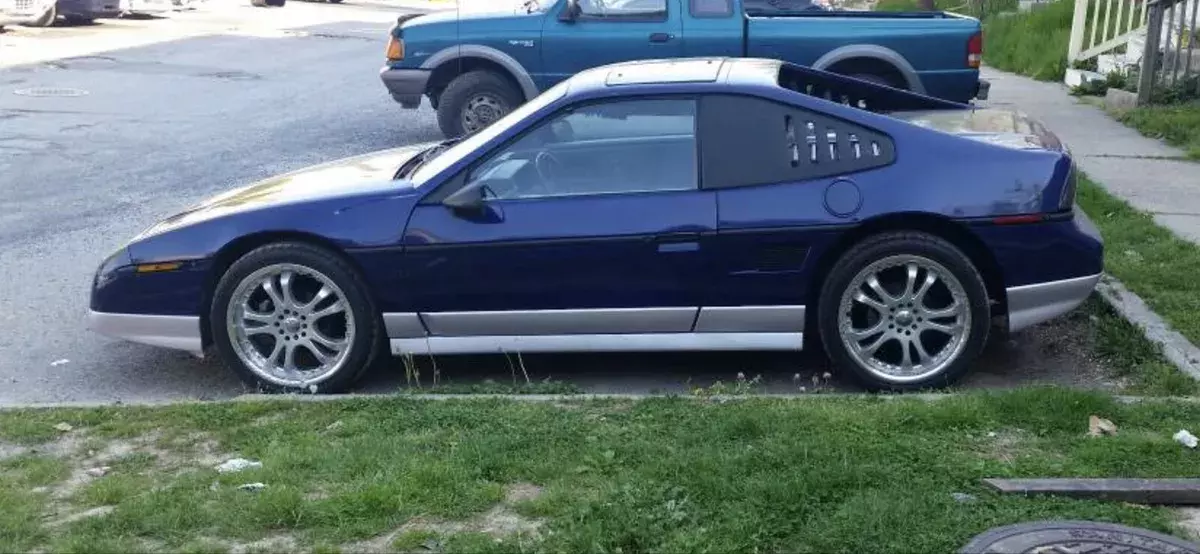 1986 Pontiac Fiero GT