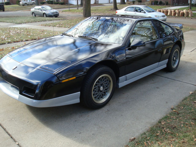 1986 Pontiac Fiero GT
