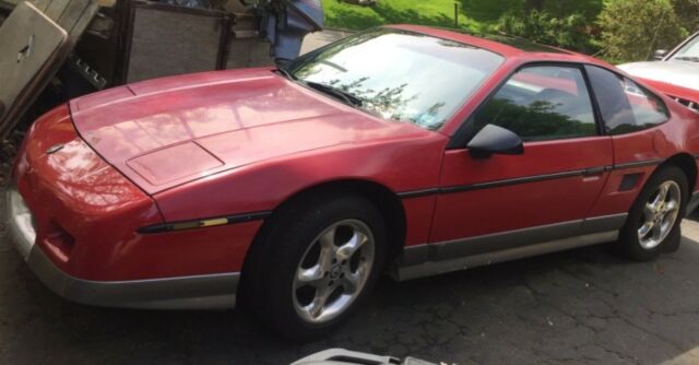 1986 Pontiac Fiero