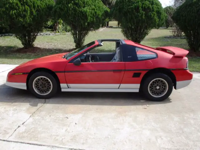 1986 Pontiac Fiero GT