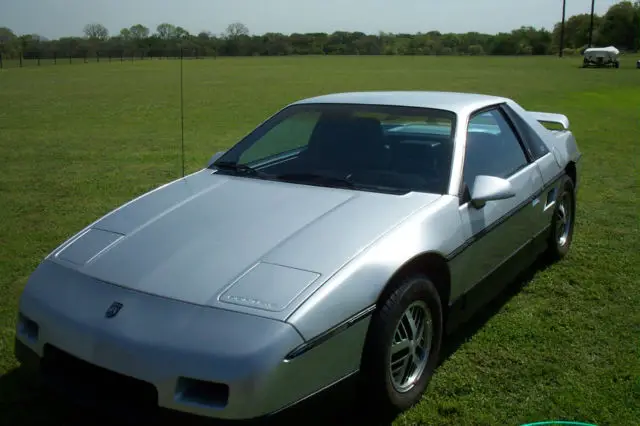 1986 Pontiac Fiero