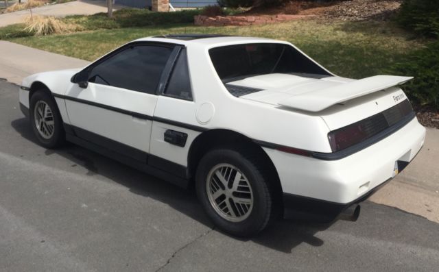 1986 Pontiac Fiero