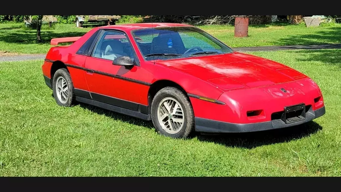 1986 Pontiac Fiero Sport Edition Package