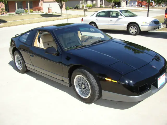 1986 Pontiac Fiero GT