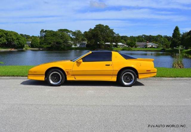 1986 Pontiac Firebird Trans Am 2dr Hatchback