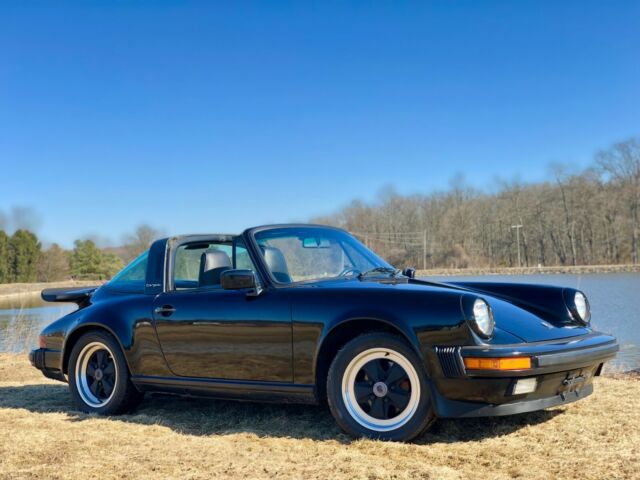 1986 Porsche 911 Targa