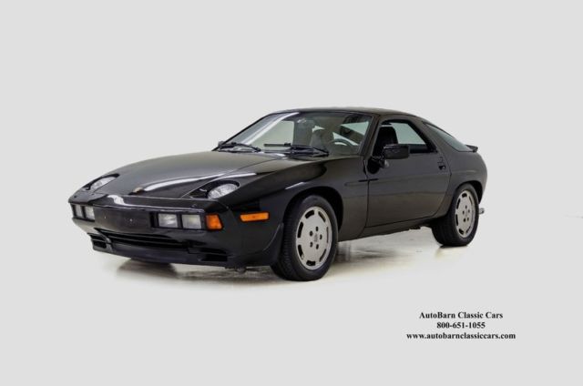 1986 Porsche 928 S --