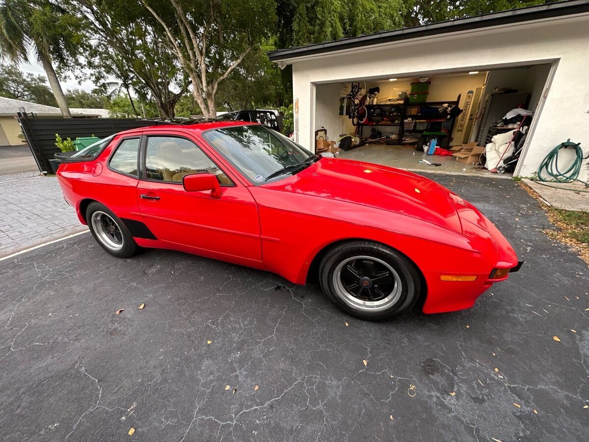 1986 Porsche 944