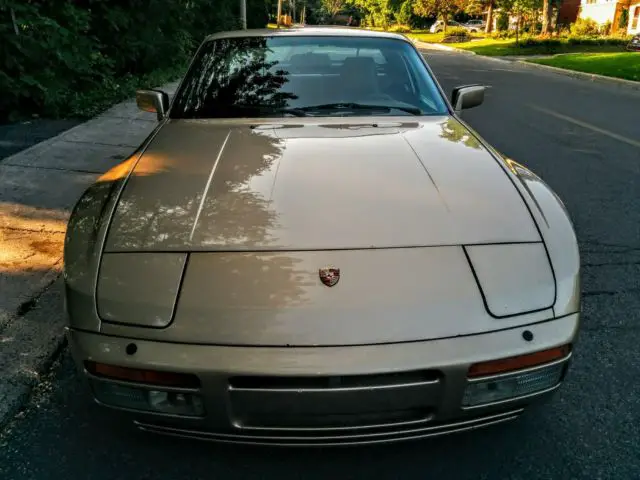 1986 Porsche 944