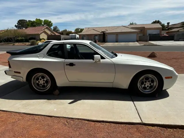 1986 Porsche 944 Turbo