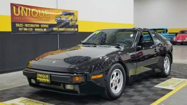 1986 Porsche 944