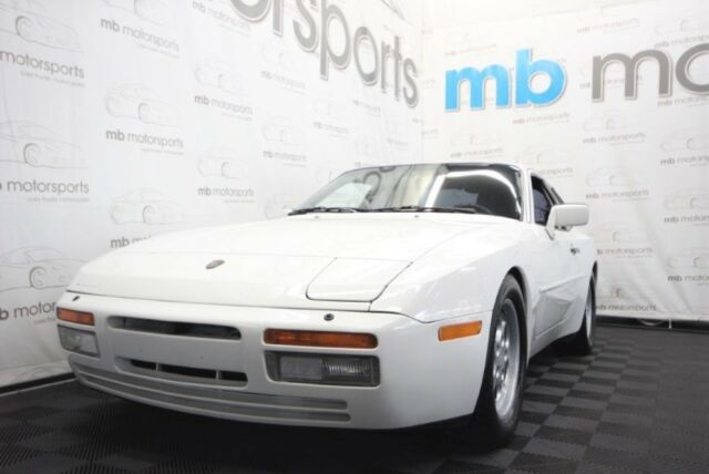 1986 Porsche 944 Turbo