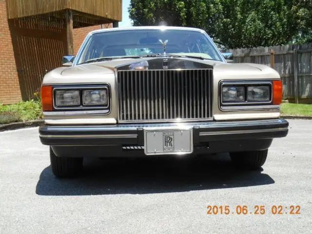 1986 Rolls-Royce Silver Spirit/Spur/Dawn