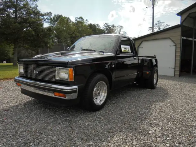 1986 Chevrolet S-10 Dually