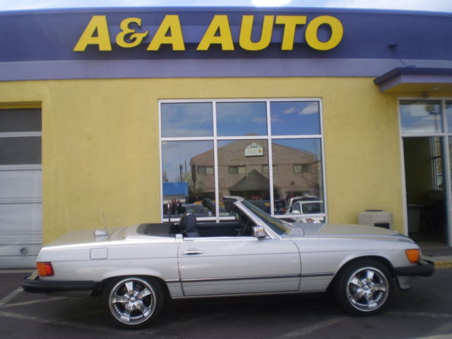 1986 Mercedes-Benz 560 Series 560SL