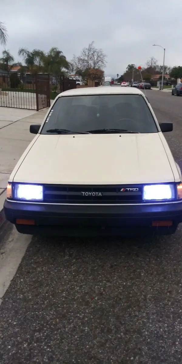 1986 Toyota Corolla LE