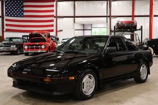 1986 Toyota MR2 --