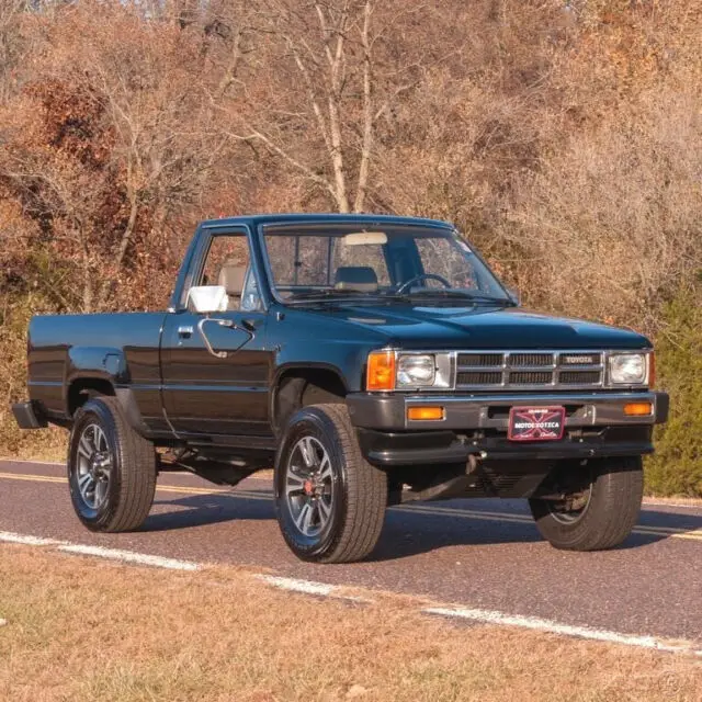 1986 Toyota SR5 4x4 Pickup