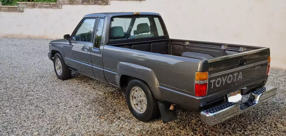 1986 Toyota Tacoma XTRACAB SR5 TURBO