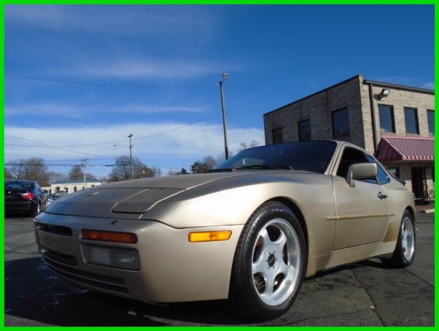 1986 Porsche 944 Turbo